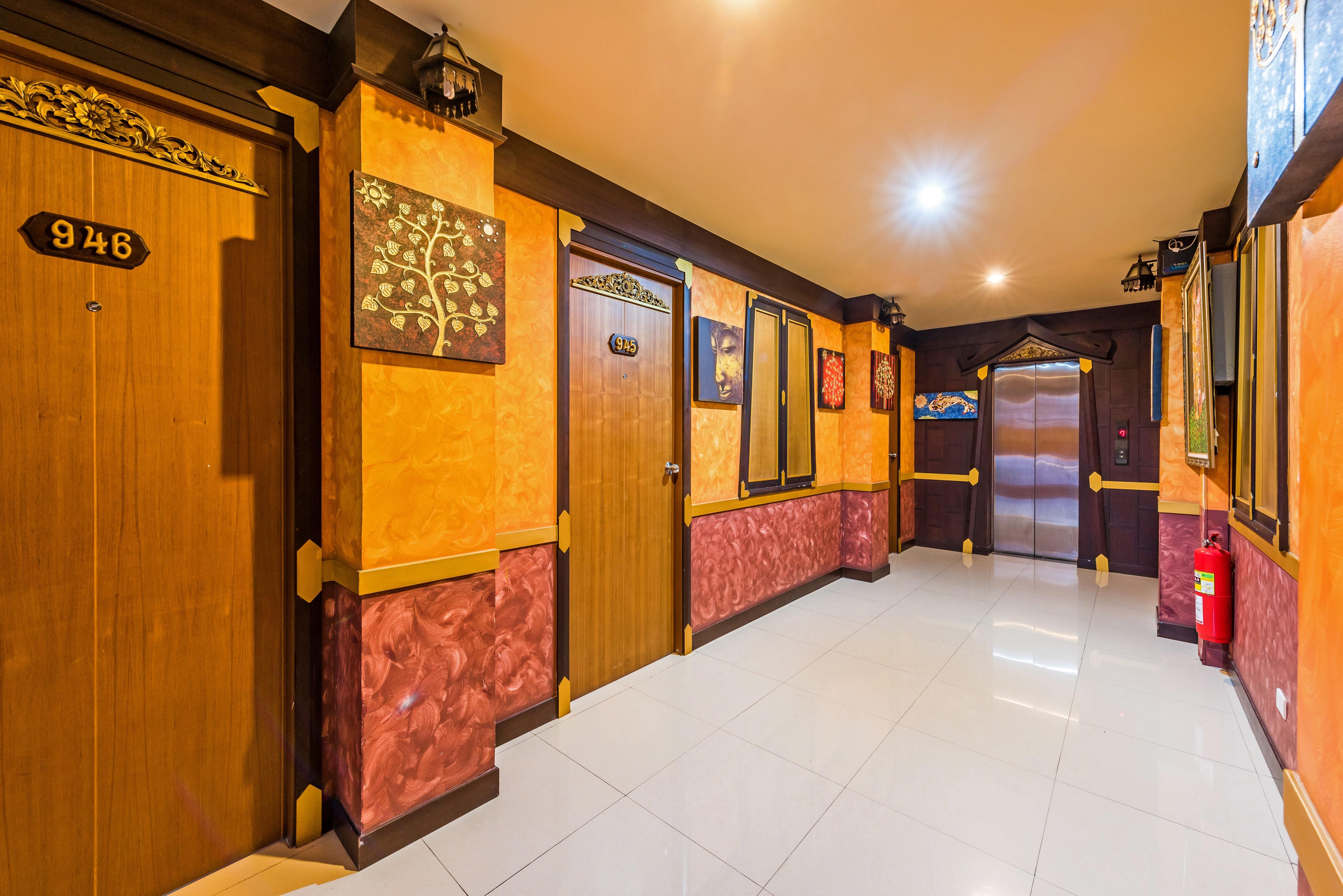 99 Residence Patong Bagian luar foto