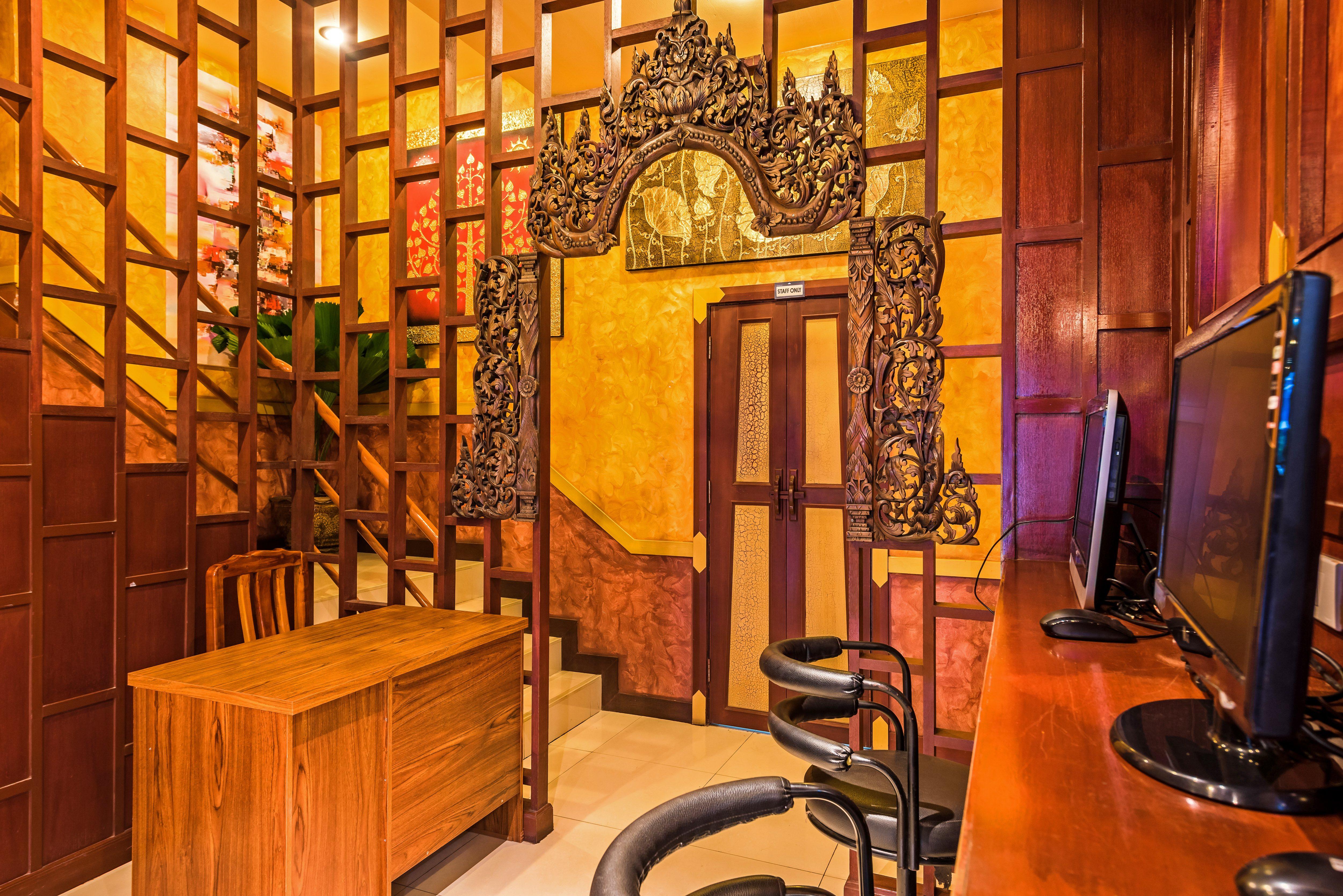 99 Residence Patong Bagian luar foto