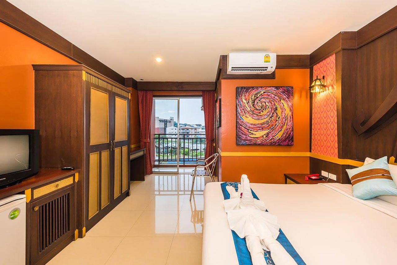 99 Residence Patong Bagian luar foto