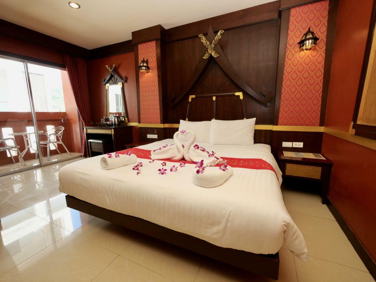 99 Residence Patong Bagian luar foto